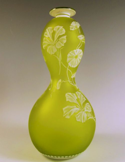 VICTORIAN STOURBRIDGE THOMAS WEBB GOURD CAMEO GLASS VASE - ADDITIONAL PHOTO 5