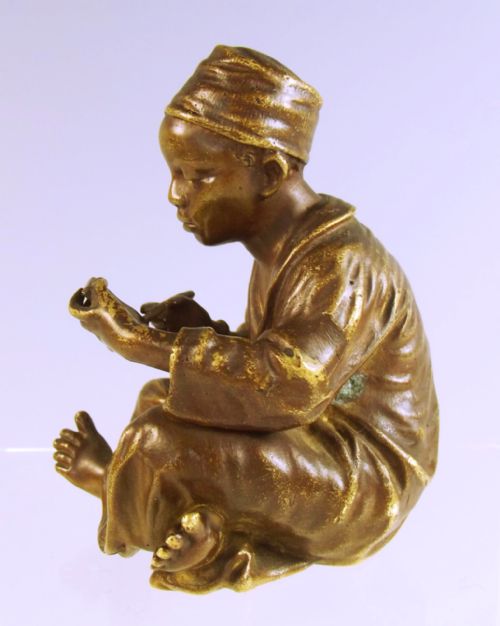 19TH C AUSTRIAN BRONZE OF A BOY WRITING - ADDITIONAL PHOTO 1
