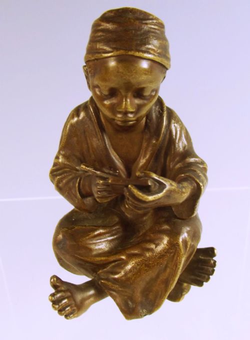 19TH C AUSTRIAN BRONZE OF A BOY WRITING - ADDITIONAL PHOTO 2