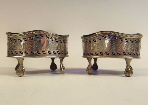 PAIR OF BRIGHT CUT HALLMARKED SILVER SALTS 1854 - ADDITIONAL PHOTO 1