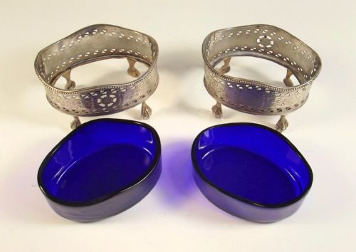 PAIR OF BRIGHT CUT HALLMARKED SILVER SALTS 1854 - ADDITIONAL PHOTO 3