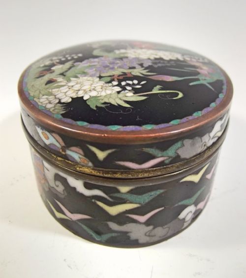 JAPANESE MEIJI PERIOD SILVER WIRE CLOISONNE ENAMEL BOX - ADDITIONAL PHOTO 5