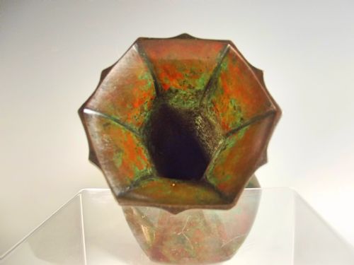 JAPANESE MEIJI PERIOD BRONZE IRIS VASE - ADDITIONAL PHOTO 6