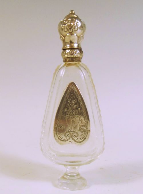 early 19th c silver cut glass scent bottle - CATEGORY: ANTIQUE SILVER - DATED 19TH CENTURY