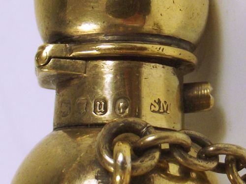1875 SAMPSON MORDAN SILVER GILT SCENT BOTTLE - ADDITIONAL PHOTO 4