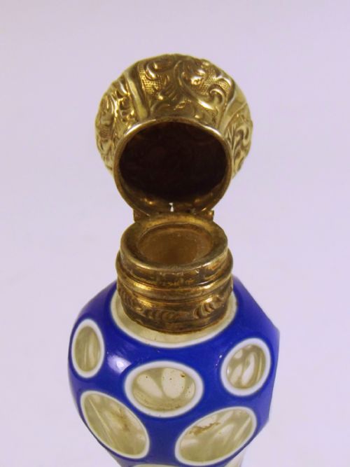 BOHEMIAN SILVER GILT OVERLAY GLASS SCENT BOTTLE - ADDITIONAL PHOTO 2