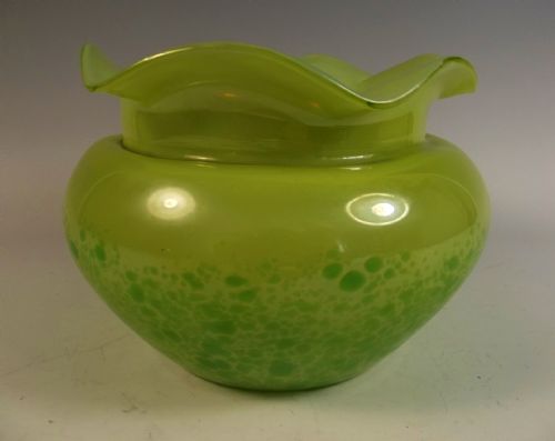 bohemian art nouveau loetz orchis glass bowl - CATEGORY: ANTIQUE GLASS - DATED 1910