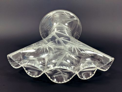 KEITH MURRAY FOR STEVENS AND WILLIAMS CACTUS CUT GLASS VASE - ADDITIONAL PHOTO 3