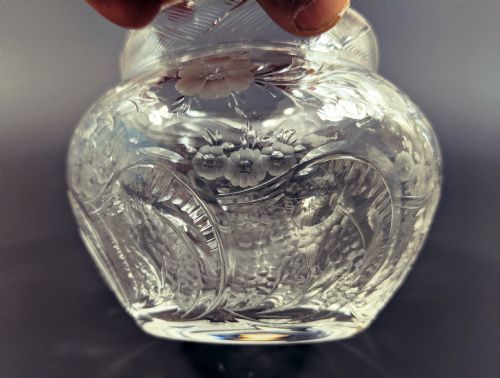 STEVENS AND WILLIAMS INTAGLIO CUT ROCOCO GLASS POSY BOWL - ADDITIONAL PHOTO 2