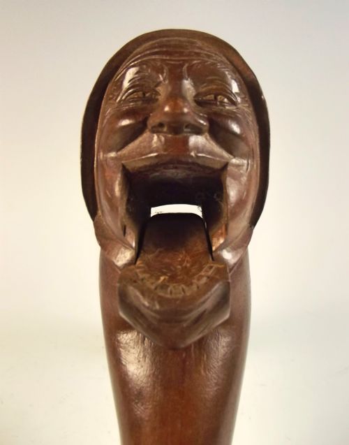 19TH C BLACK FOREST CARVED WOOD NUT CRACKER - ADDITIONAL PHOTO 3