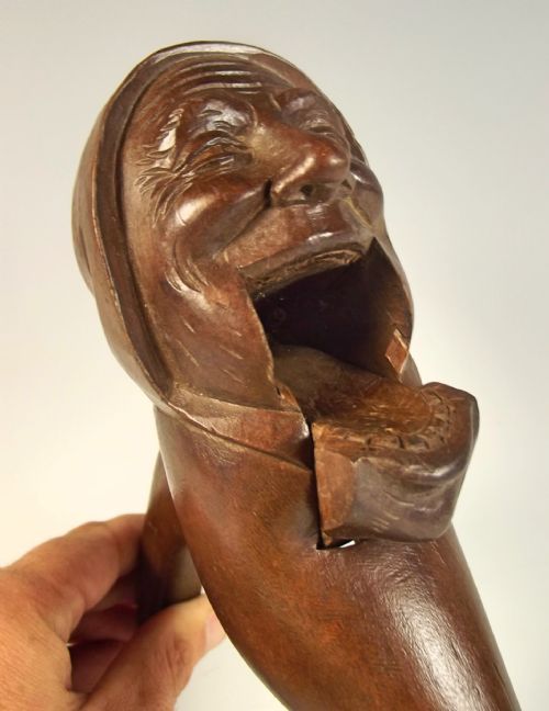 19TH C BLACK FOREST CARVED WOOD NUT CRACKER - ADDITIONAL PHOTO 4