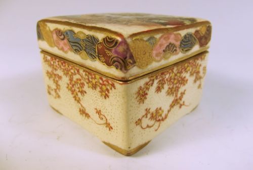 JAPANESE MEIJI PERIOD SATSUMA POTTERY BOX COVER - ADDITIONAL PHOTO 4