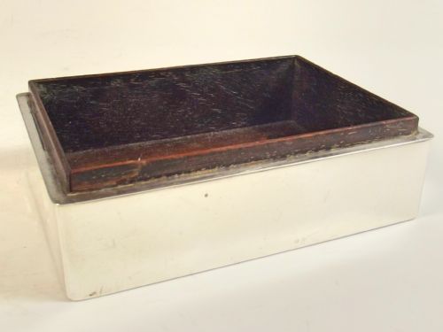 JAPANESE MEIJI PERIOD SILVER SHIBUICHI ONLAID BOX - ADDITIONAL PHOTO 4