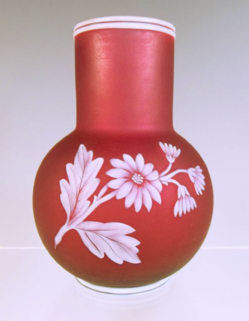 thomas webb white over red cameo glass vase - CATEGORY: ANTIQUE GLASS - DATED 1880