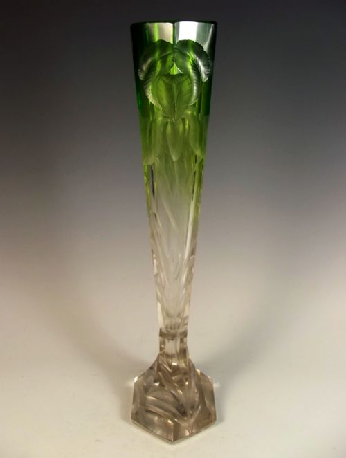 LARGE MOSER GREEN TINT TO CLEAR INTAGLIO CUT GLASS IRIS VASE - ADDITIONAL PHOTO 3