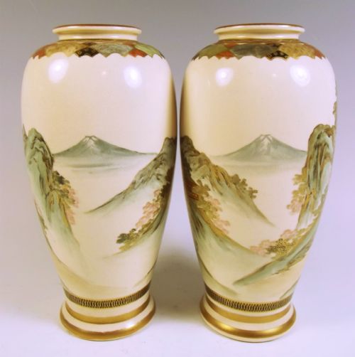 PAIR OF JAPANESE MEIJI PERIOD SATSUMA VASES - ADDITIONAL PHOTO 5