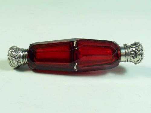 19TH C TAPERED CRANBERRY GLASS DOUBLE ENDED SCENT BOTTLE - ADDITIONAL PHOTO 1