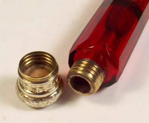 19TH C CRANBERRY GLASS GILT SILVER DOUBLE ENDED SCENT BOTTLE - ADDITIONAL PHOTO 2