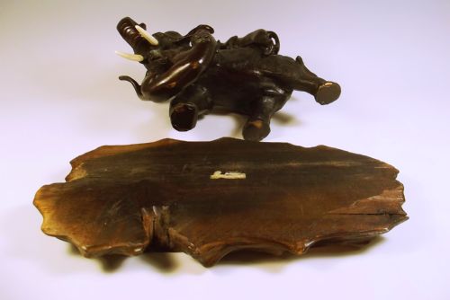 JAPANESE MEIJI PERIOD BRONZE ELEPHANT AND TIGER GROUP ON STAND - ADDITIONAL PHOTO 6