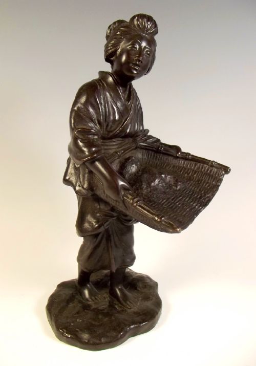 JAPANESE BRONZE OKIMONO OF A RICE SIFTER SEIYA MEIJI PERIOD - ADDITIONAL PHOTO 5