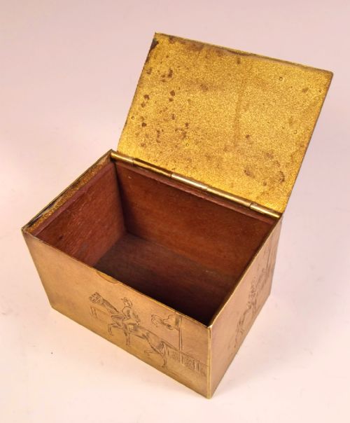 VICTORIAN BRASS HORSE RACING BOX - ADDITIONAL PHOTO 3