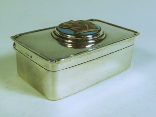 HALLMARKED SILVER BOX INSET JASPERWARE PLAQUE 1905 - ADDITIONAL PHOTO 4