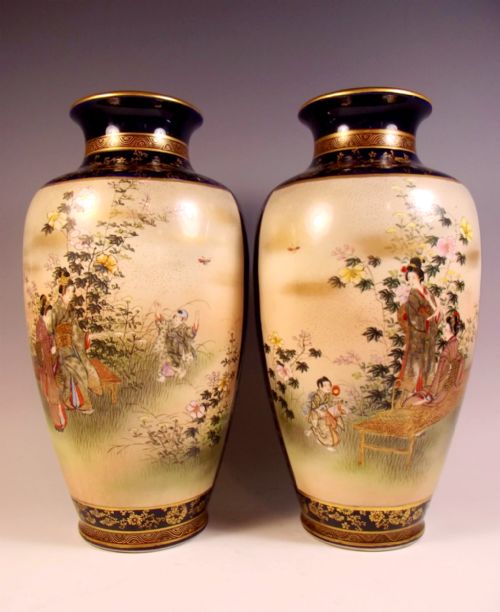 LARGE PAIR JAPANESE MEIJI PERIOD SATSUMA VASES BY HOZAN - ADDITIONAL PHOTO 2