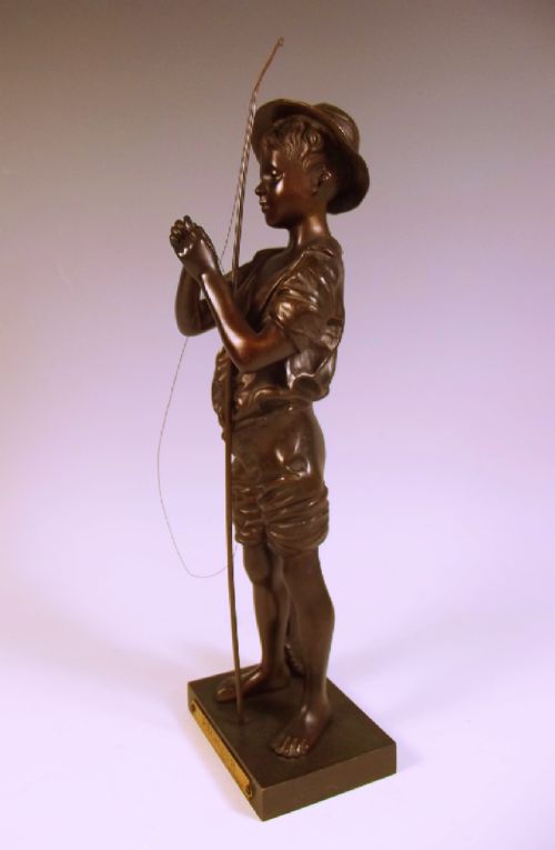 ADOLPHEJEAN LAVERGNE BRONZE FIGURE OF A FISHERMAN - ADDITIONAL PHOTO 2