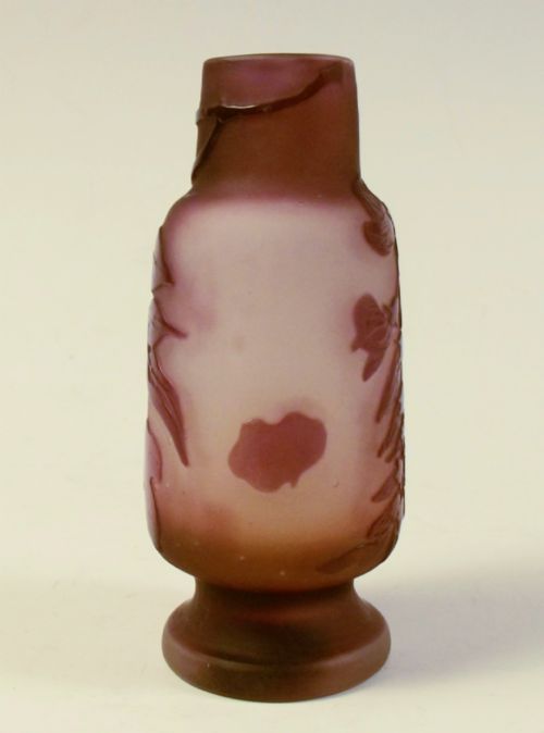 EMILE GALLE WISTERIA CAMEO GLASS VASE - ADDITIONAL PHOTO 3