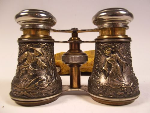 PAIR OF LATE VICTORIAN CHINOISERIE OPERA GLASSES - ADDITIONAL PHOTO 3