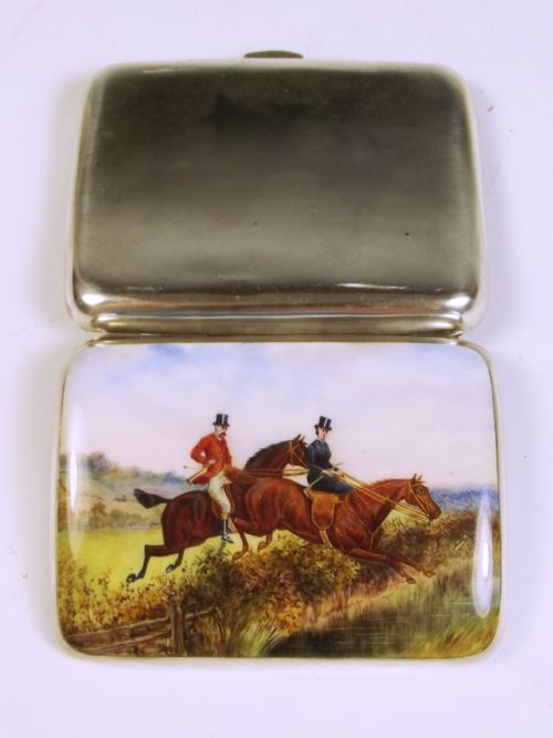 1890 HALLMARKED SILVER ENAMEL HUNTING CIGARETTE CASE - ADDITIONAL PHOTO 5