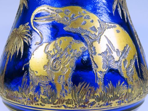 MOSER KARLSBAD GILT CAMEO ELEPHANT VASE ANIMOR SERIES - ADDITIONAL PHOTO 10