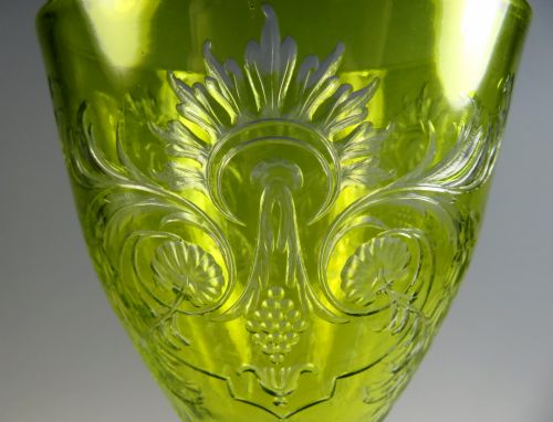 OVERSIZED STEVENS AND WILLIAMS INTAGLIO CUT WINE GLASS - ADDITIONAL PHOTO 3