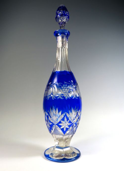 VAL SAINT LAMBERT BLUE FLASHED INTAGLIO CUT GLASS DECANTER - ADDITIONAL PHOTO 1