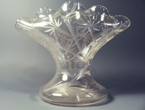 STEVENS AND WILLIAMS KIETH MURRAY GLASS CACTUS VASE - ADDITIONAL PHOTO 3