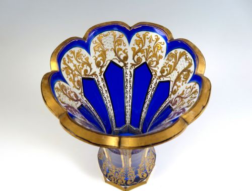 BOHEMIAN BLUE FLASHED CUT GLASS VASE - ADDITIONAL PHOTO 5
