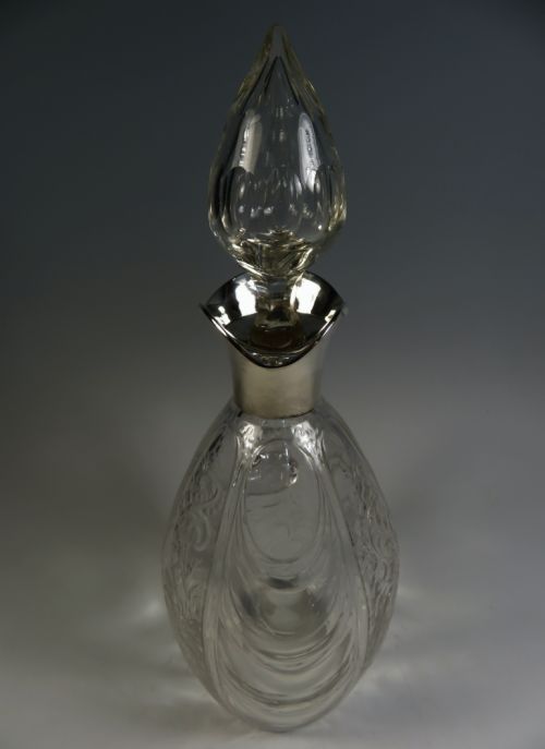 STEVENS AND WILLIAMS CUT GLASS CLARET JUG WILLIAM COMYNS SILVER MOUNT - ADDITIONAL PHOTO 2
