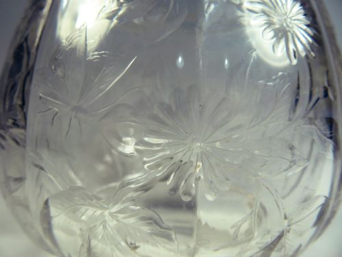 STEVENS AND WILLIAMS ROCK CUT GLASS VASE - ADDITIONAL PHOTO 3