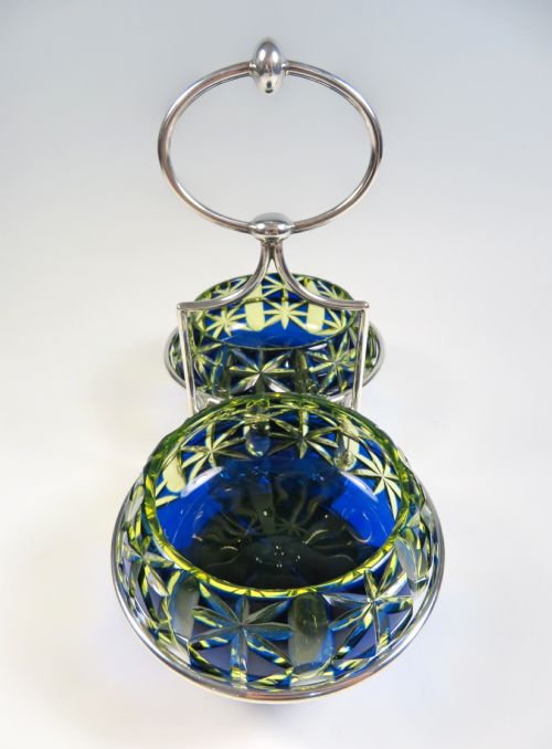 STEVENS AND WILLIAMS 2 COLOUR URANIUM GLASS PRESERVE POTS - ADDITIONAL PHOTO 5