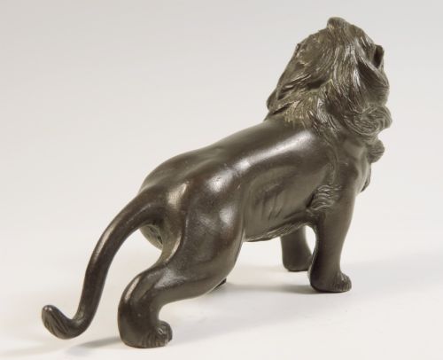 JAPANESE MEIJI PERIOD BRONZE OKIMONO OF A LION BY SEIYA - ADDITIONAL PHOTO 3