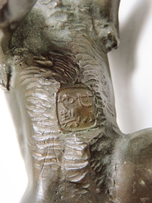 JAPANESE MEIJI PERIOD BRONZE OKIMONO OF A LION BY SEIYA - ADDITIONAL PHOTO 4