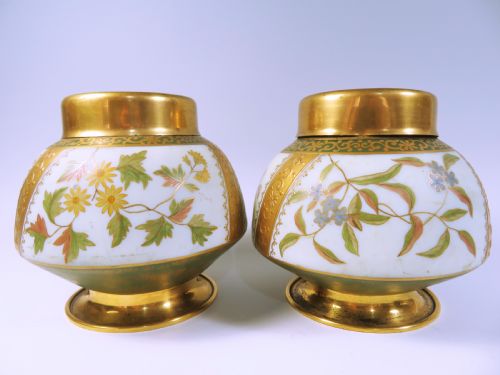 PAIR HARRACH GLASS BRASS MOUNTED POT POURRI BOWLS - ADDITIONAL PHOTO 2