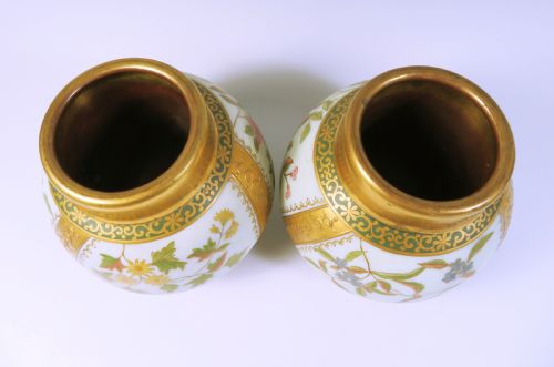 PAIR HARRACH GLASS BRASS MOUNTED POT POURRI BOWLS - ADDITIONAL PHOTO 3