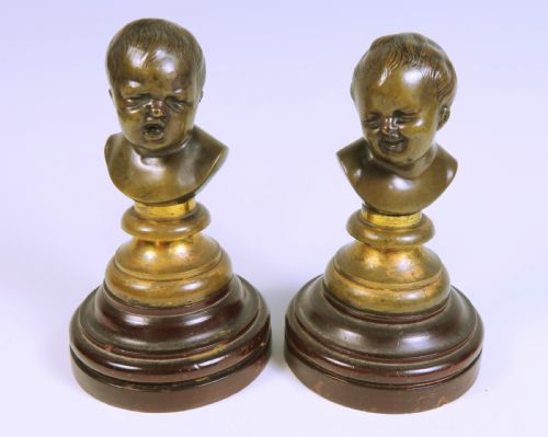 PAIR OF FRENCH BRONZE BUSTS COMEDY AND TRAGEDY - ADDITIONAL PHOTO 1