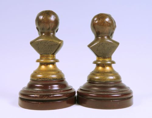 PAIR OF FRENCH BRONZE BUSTS COMEDY AND TRAGEDY - ADDITIONAL PHOTO 3