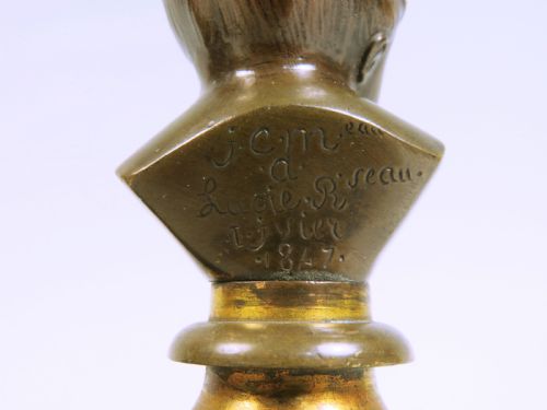 PAIR OF FRENCH BRONZE BUSTS COMEDY AND TRAGEDY - ADDITIONAL PHOTO 4