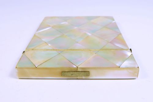 VICTORIAN CHECKERED MOTHER OF PEARL CARD CASE - ADDITIONAL PHOTO 3