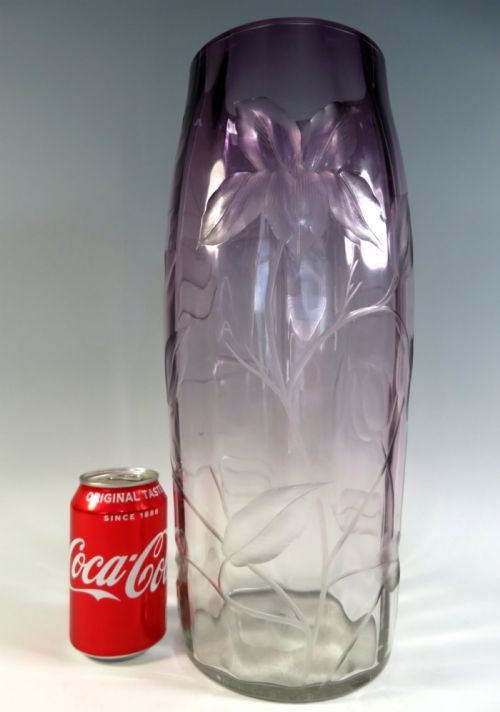HUGE MOSER INTAGLIO CUT GLASS VASE - ADDITIONAL PHOTO 5