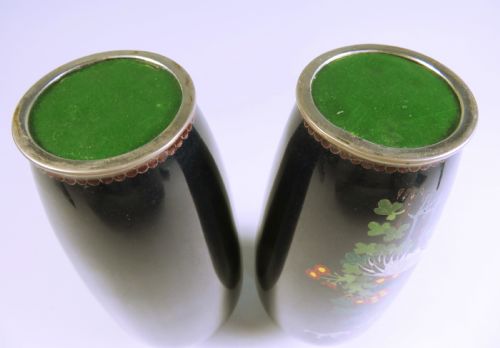 PAIR OF JAPANESE MEIJI PERIOD SILVER WIRE CLOISONNE ENAMEL VASES - ADDITIONAL PHOTO 3