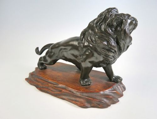 JAPANESE BRONZE LION ON STAND GENRYUSAI SEIYA - ADDITIONAL PHOTO 2